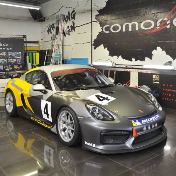 Kit déco complet pour Porsche Cayman GT4 Clubsport MR : Une réalisation d’exception par Comonéo à Mundolsheim