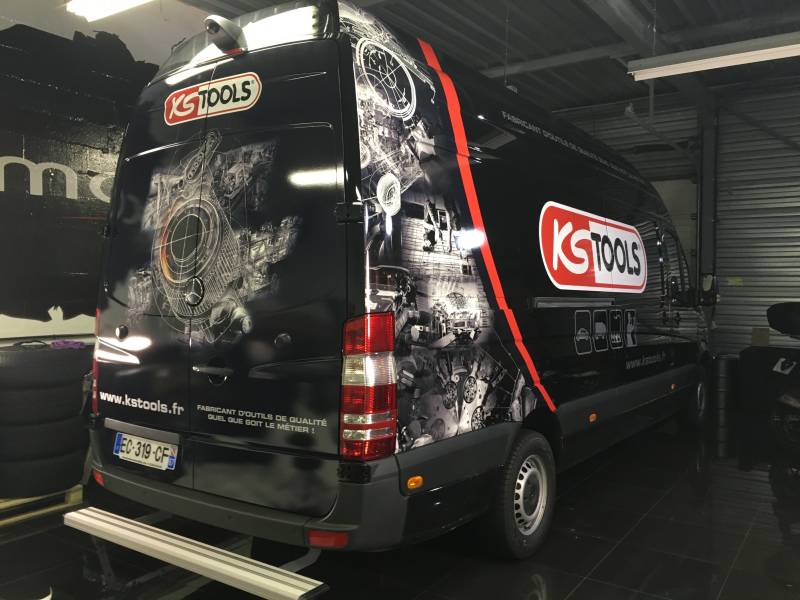 Semi-covering publicitaire sur un Mercedes Sprinter réalisé chez Comonéo à Strasbourg en Alsace