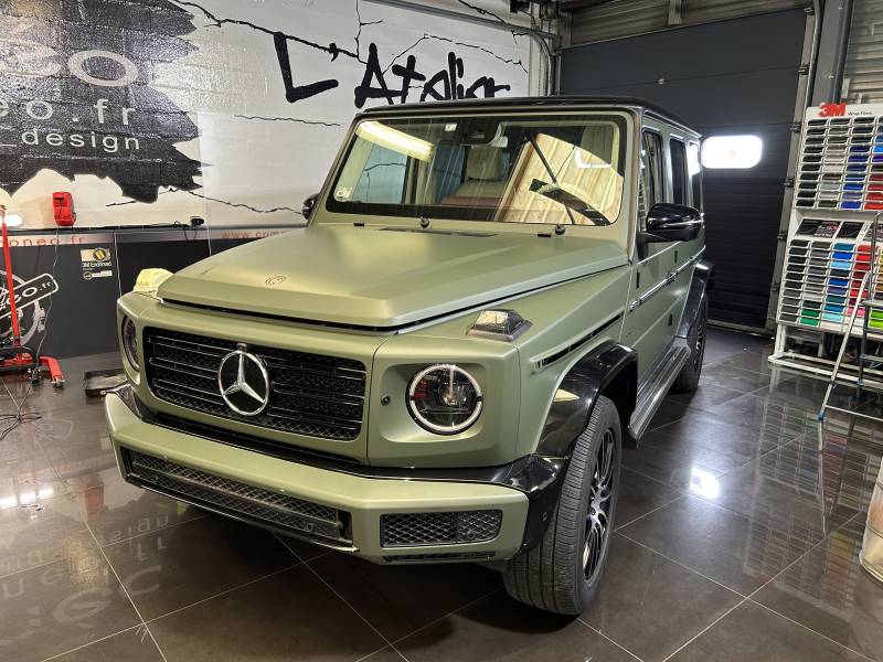 Covering complet Military Green sur un Mercedes Classe G réalisation Comonéo à Strasbourg Mundolsheim