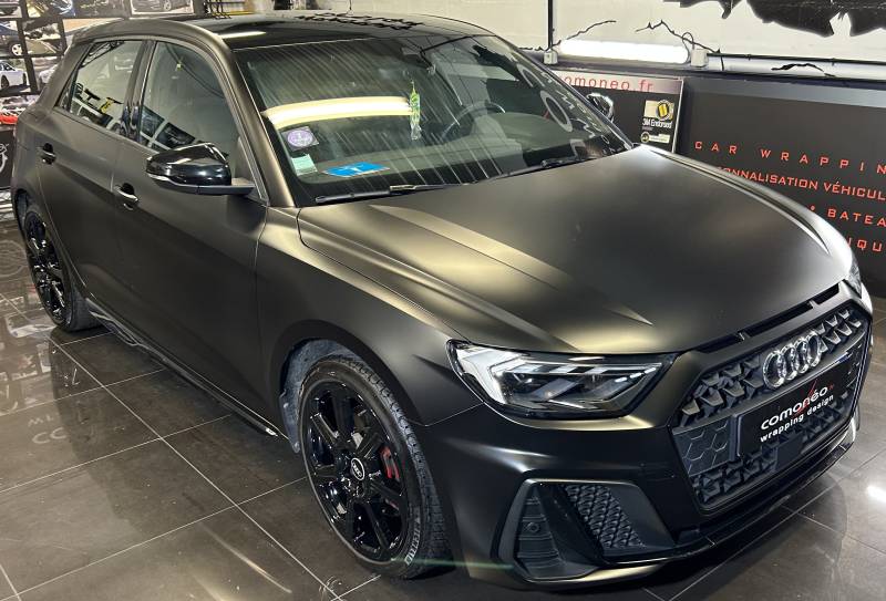 Covering complet sur une Audi A1 incluant une protection céramique sur film réalisé par Comonéo à Mundolsheim