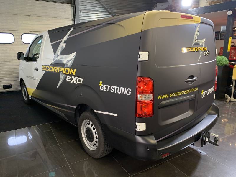 Semi-covering publicitaire sur Citroën Jumpy, réalisé par Comonéo à Mundolsheim, près de Strasbourg en Alsace