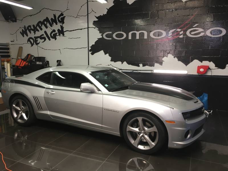 Personnalisation Élégante d'une Chevrolet Camaro réalisé chez Comonéo à Mundolsheim, près de Strasbourg