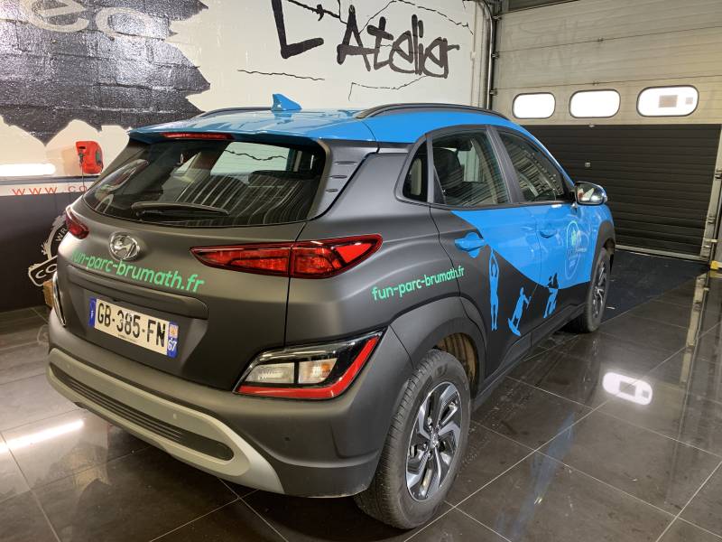 Semi-covering avec marquage publicitaire réalisé chez Comonéo à Mundolsheim près de Strasbourg en Alsace