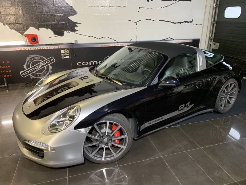 Wrapping personnalisé sur une Porsche 911 Targa Kit déco Héritage réalisé chez Comonéo à Mundolsheim près de Strasbourg