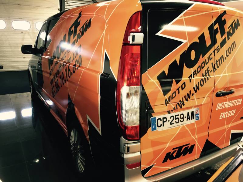 Semi-Covering pour véhicules d'entreprise : voitures, camionnettes