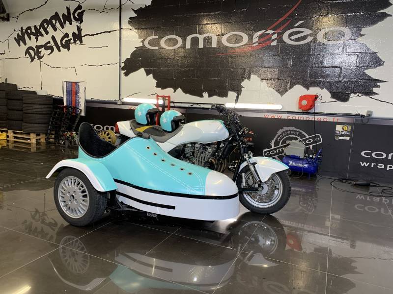 Covering personnalisé sur un Side Car en 